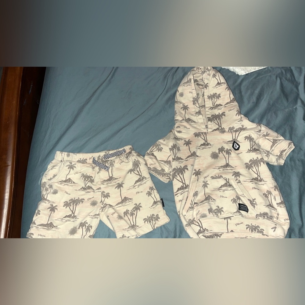 Volcom Toddler Palm Print Hoodie & Shorts Set - Cream and Gray